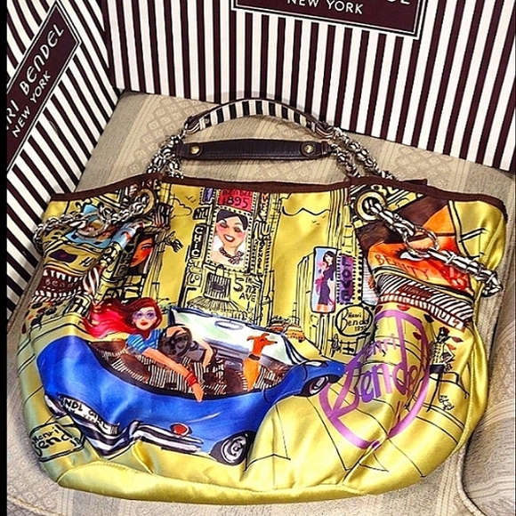 henri bendel Handbags - Henri Bendel Shopper Tote